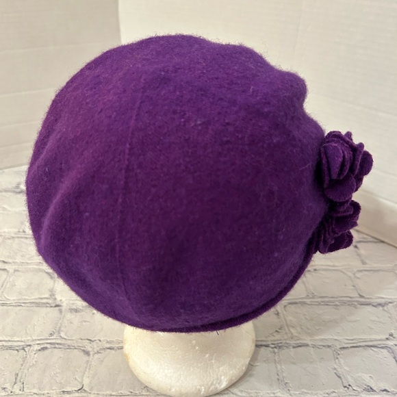 WOOL BLEND PURPLE WITH SIDE FLOWERS WOMENS HAT - Picture 3 of 7